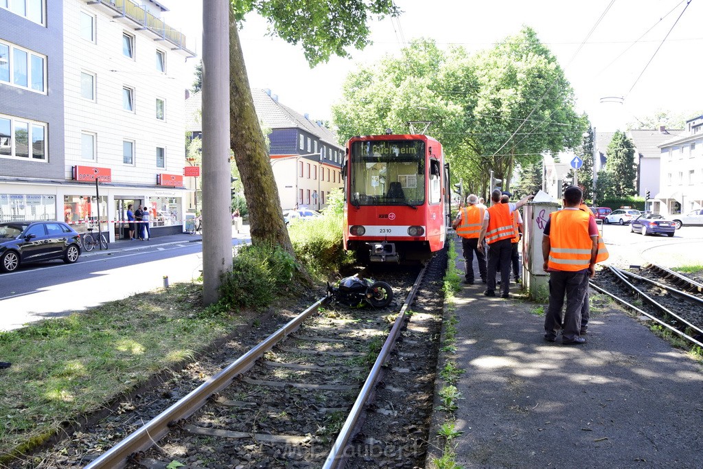 VU Roller KVB Bahn Koeln Luxemburgerstr Neuenhoefer Allee P081.JPG - Miklos Laubert